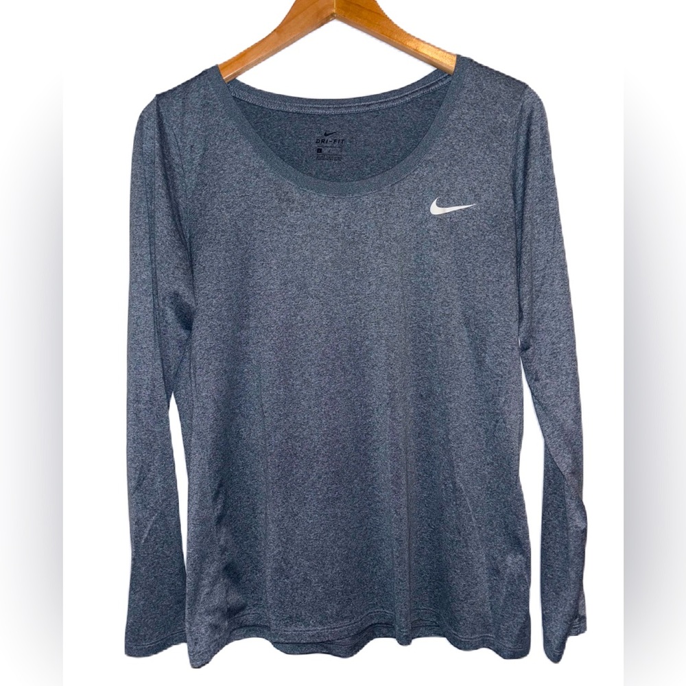 Nike Dri-Fit Long Sleeve T-shirt Size Large